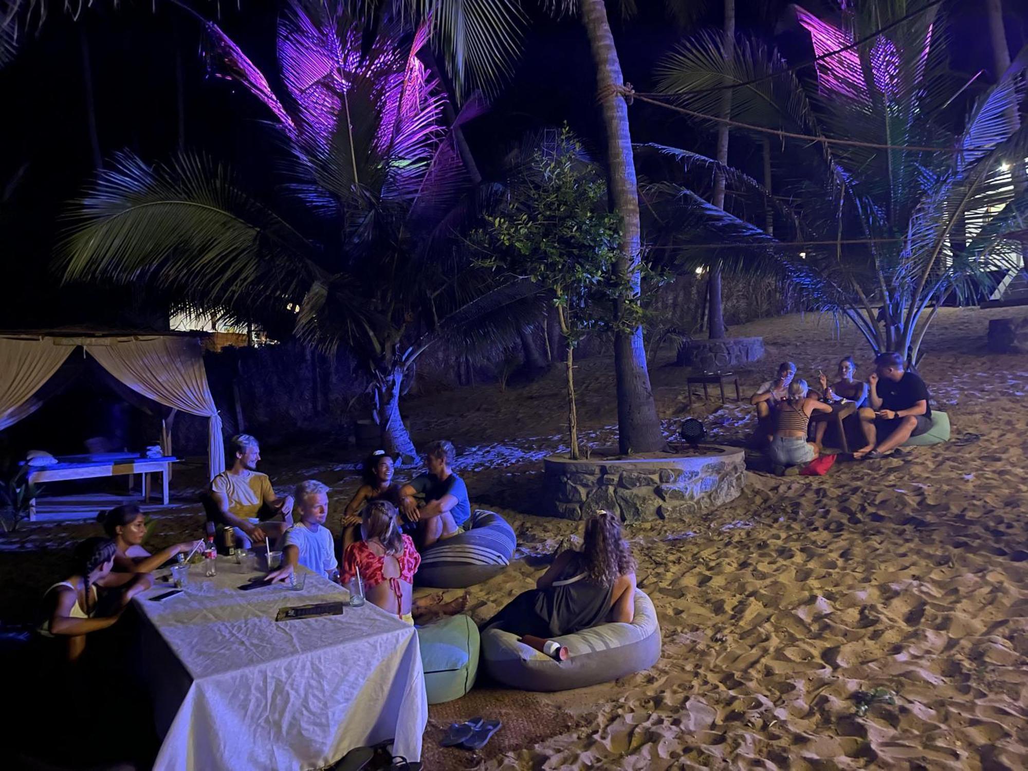 Coconut Hill Arugam Bay Hostel Exterior foto