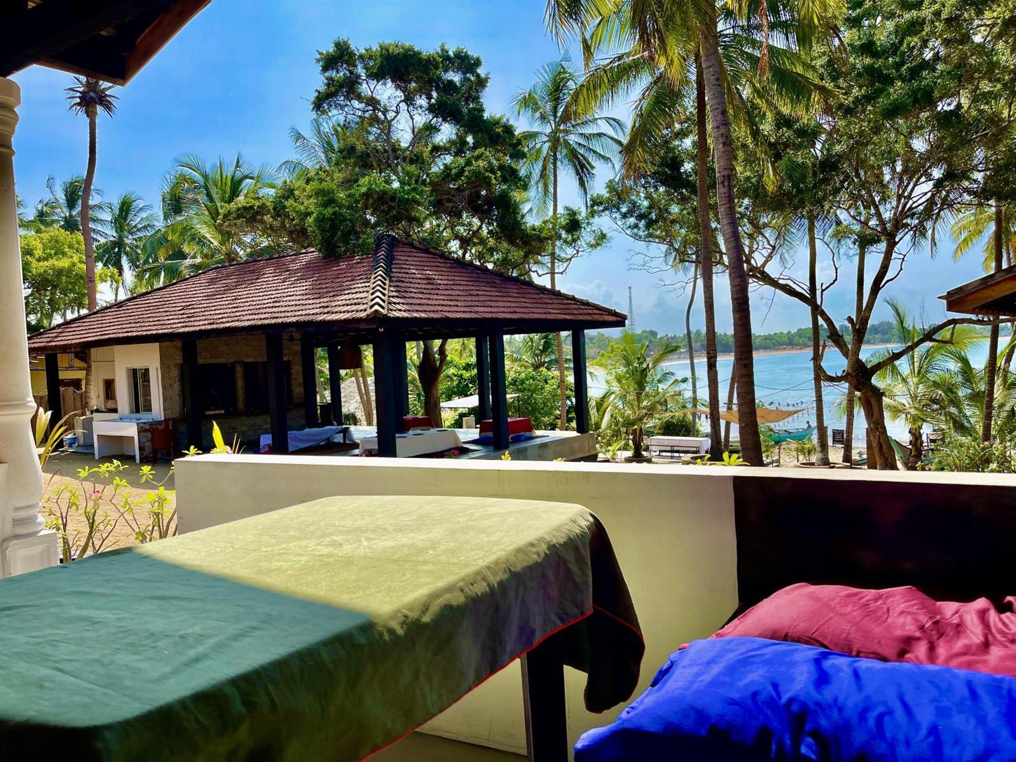 Coconut Hill Arugam Bay Hostel Exterior foto