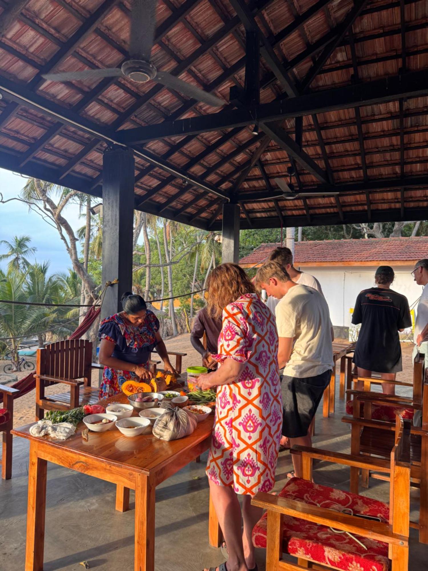Coconut Hill Arugam Bay Hostel Exterior foto